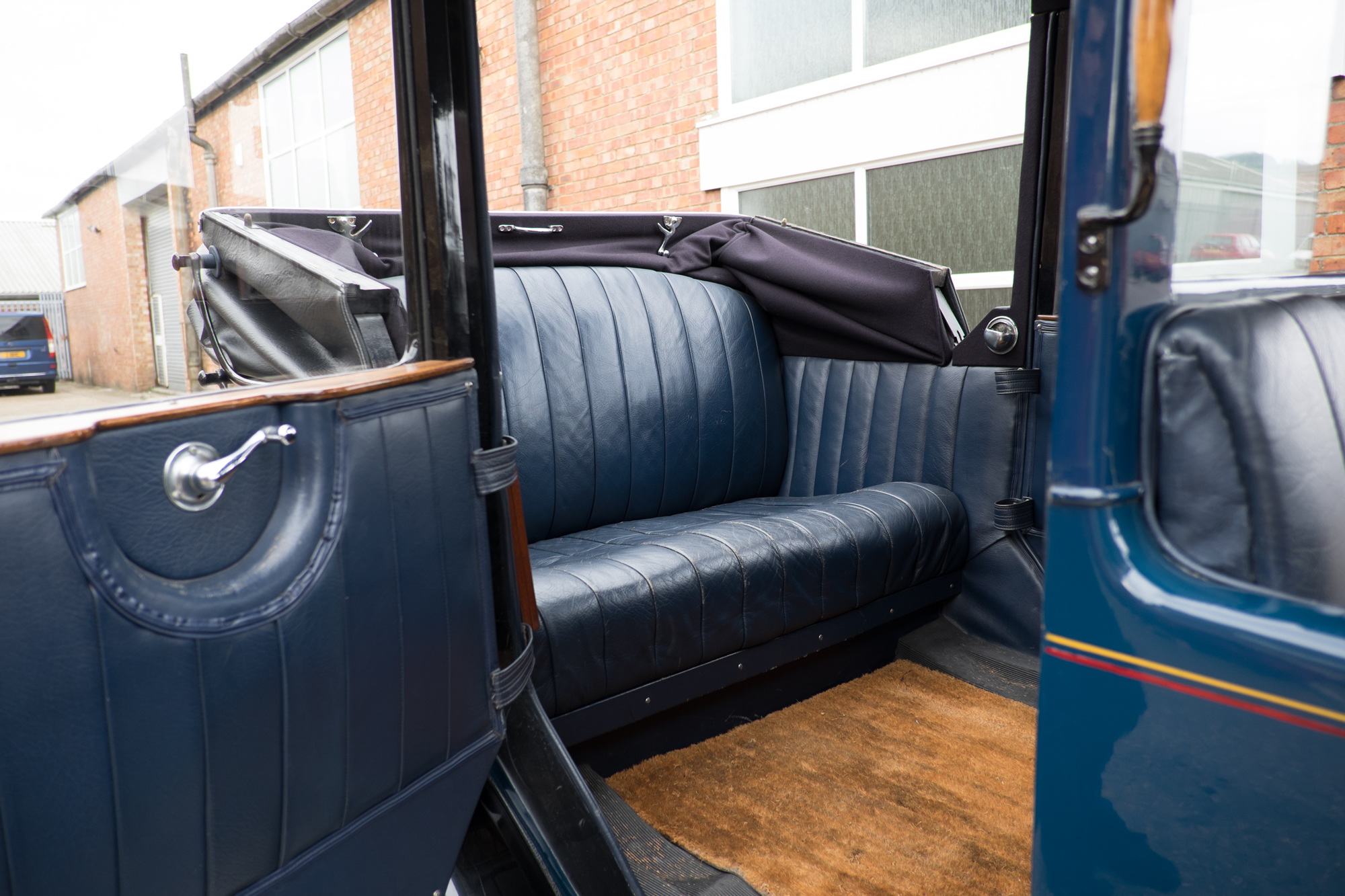 Hitch a Lift Austin Taxi 1930