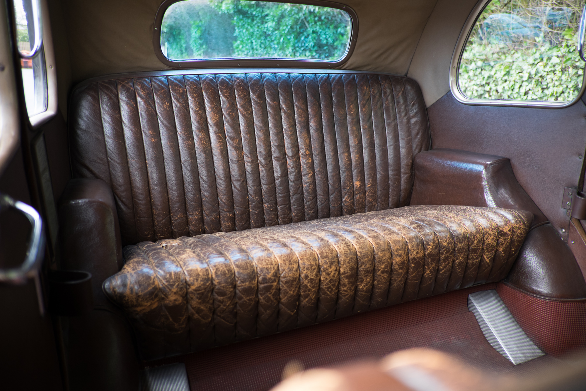 Hitch a Lift Austin Taxi 1957